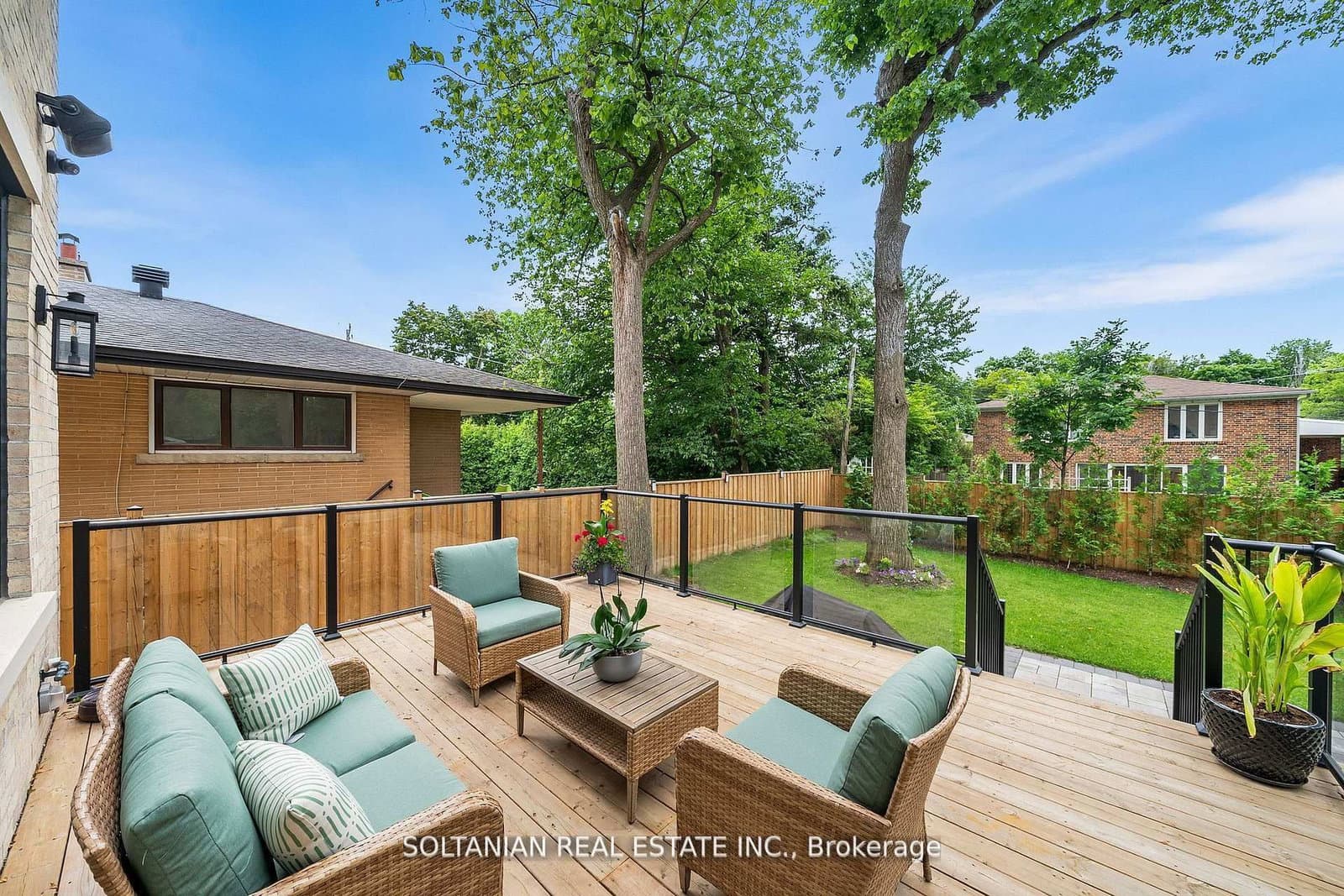 319 Betty Ann Drive thumbnail 39