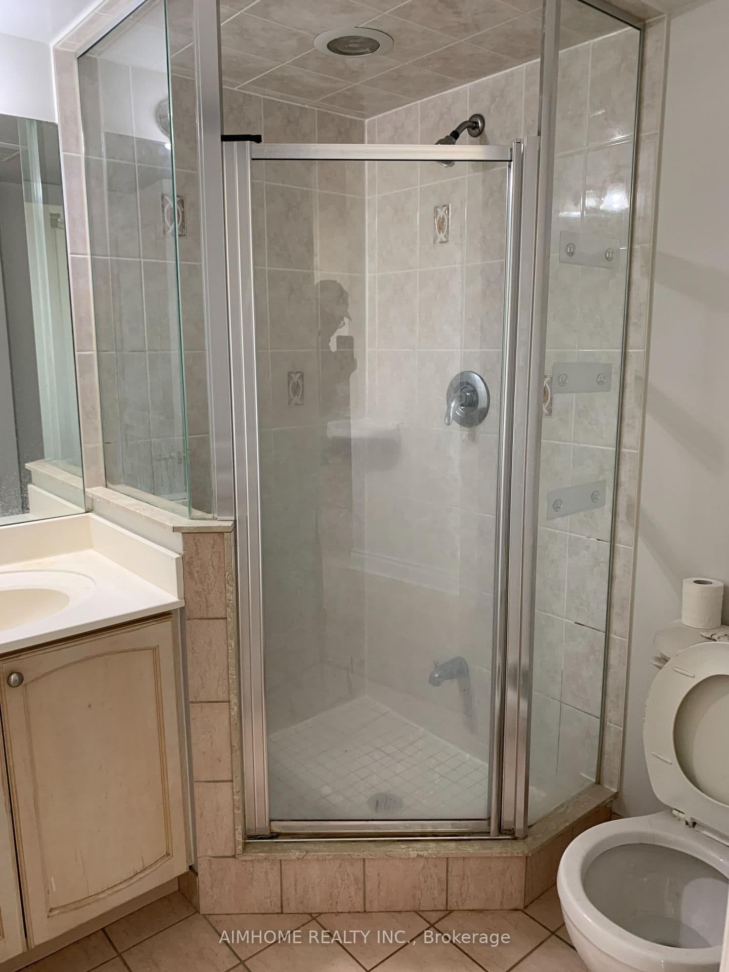 15 Northtown Way, Unit 2224 thumbnail 12