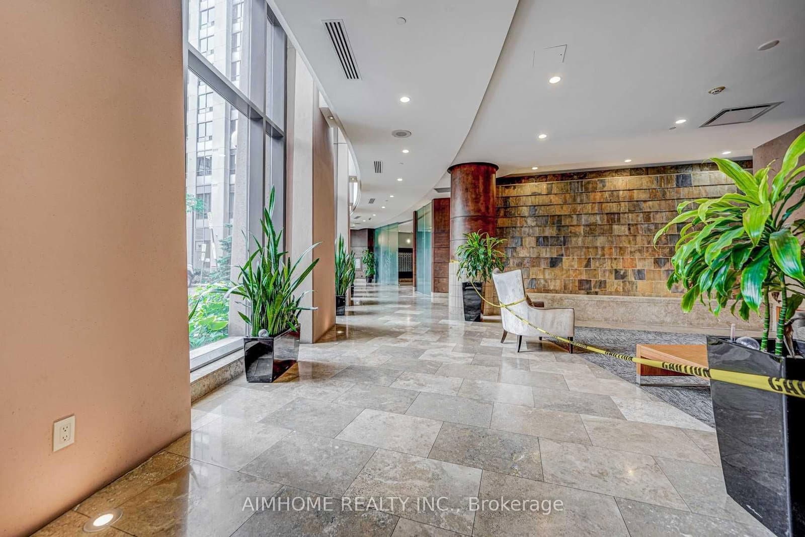 15 Northtown Way, Unit 2224 thumbnail 3