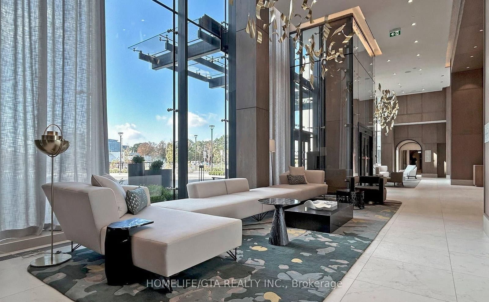 30 Inn On The Park Drive, Unit 3806 thumbnail 8