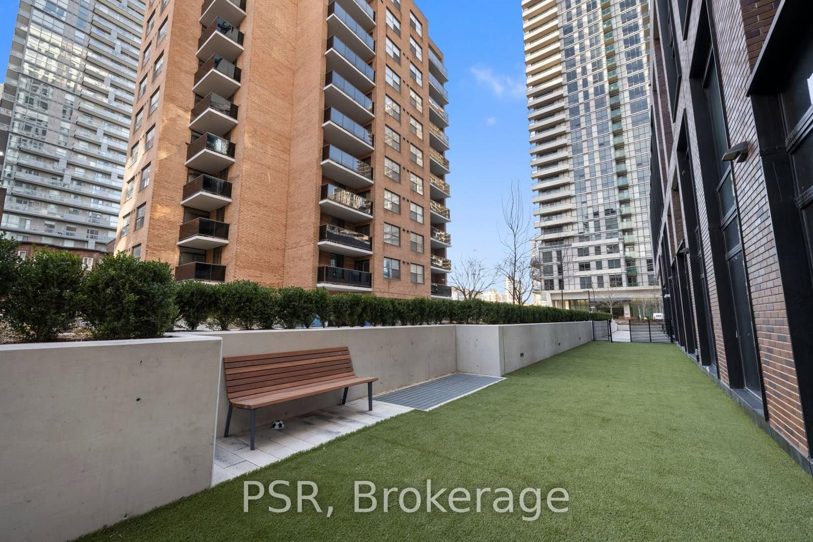 101 Roehampton Avenue, Unit 2410 thumbnail 33