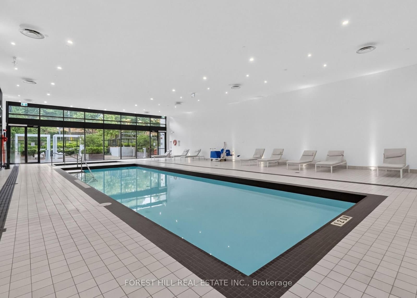 20 O'Neill Road, Unit 1617 thumbnail 9