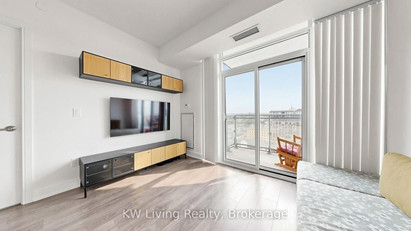 525 Adelaide Street W, Unit LPH10 thumbnail 8