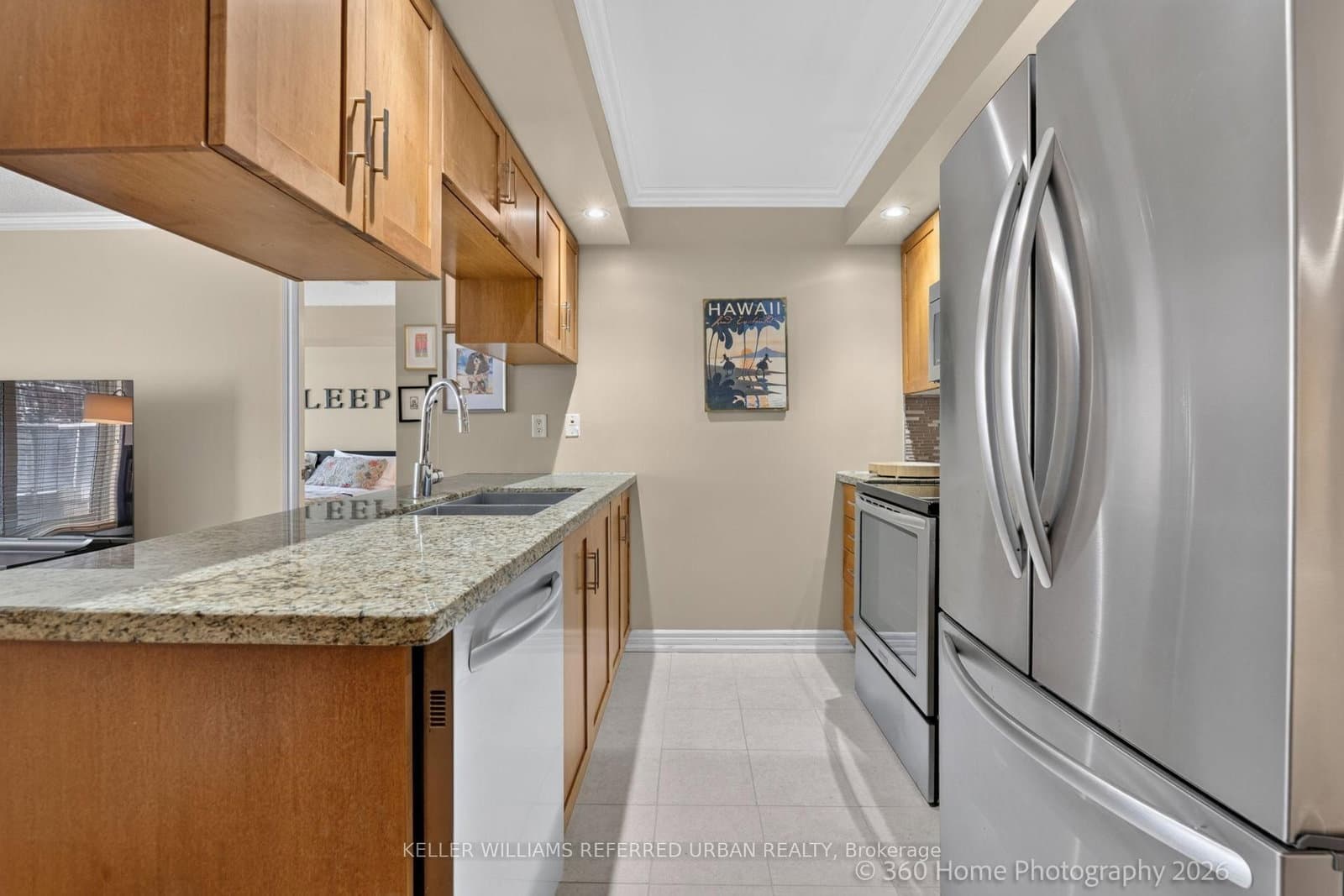 250 Wellington Street W, Unit 339 thumbnail 12