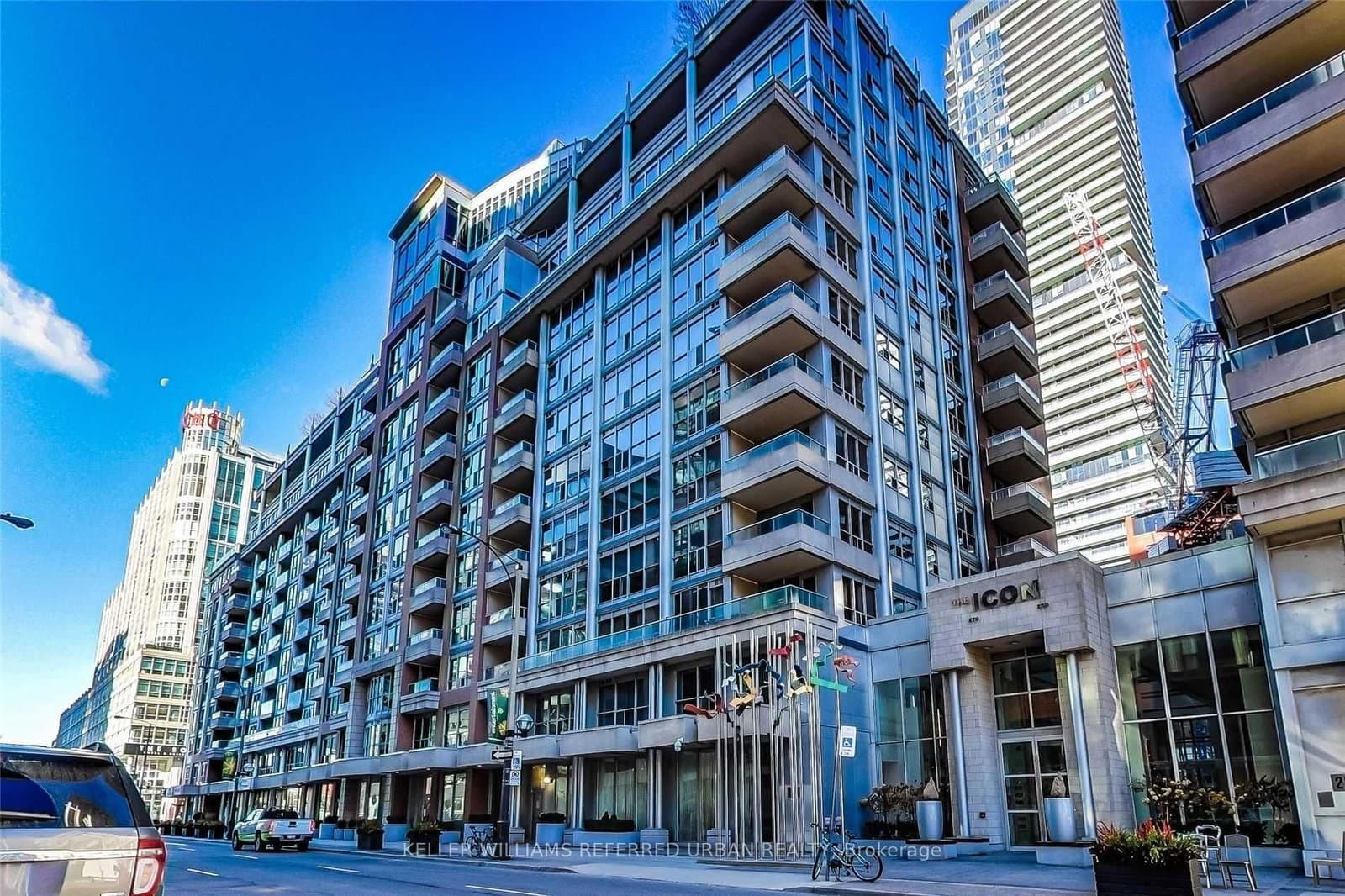 250 Wellington Street W, Unit 339 thumbnail 2