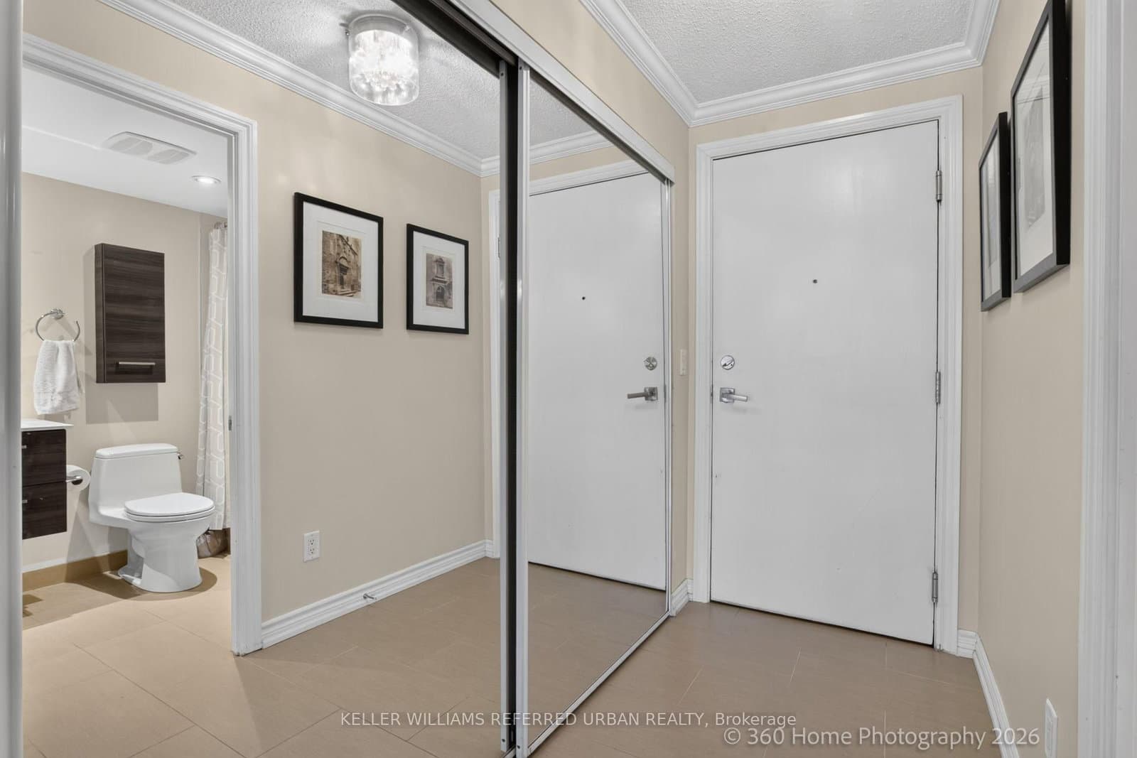 250 Wellington Street W, Unit 339 thumbnail 4