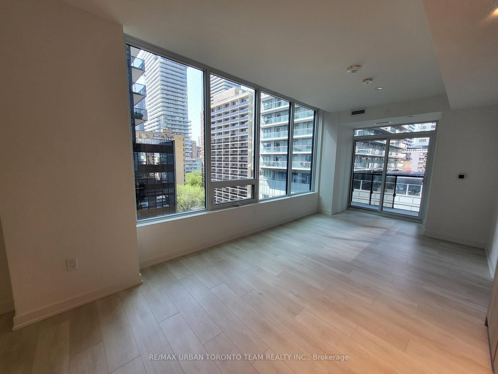 117 broadway Avenue, Unit 801 thumbnail 9