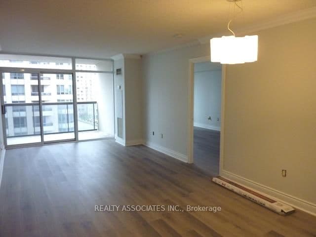 880 Grandview Way, Unit 801 - Image 1