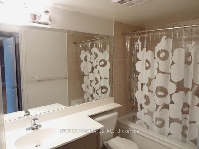 880 Grandview Way, Unit 801 thumbnail 11
