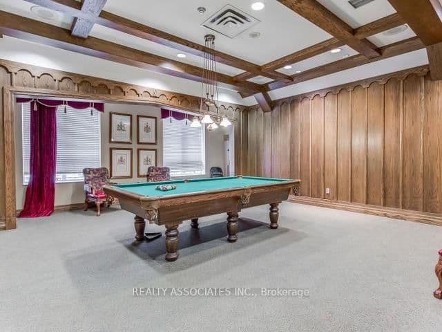 880 Grandview Way, Unit 801 thumbnail 18