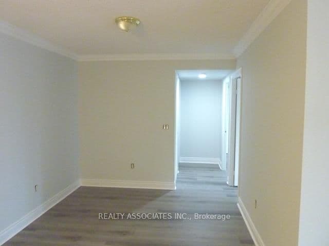 880 Grandview Way, Unit 801 thumbnail 3