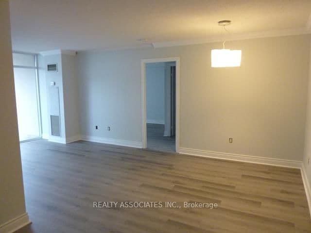 880 Grandview Way, Unit 801 thumbnail 4
