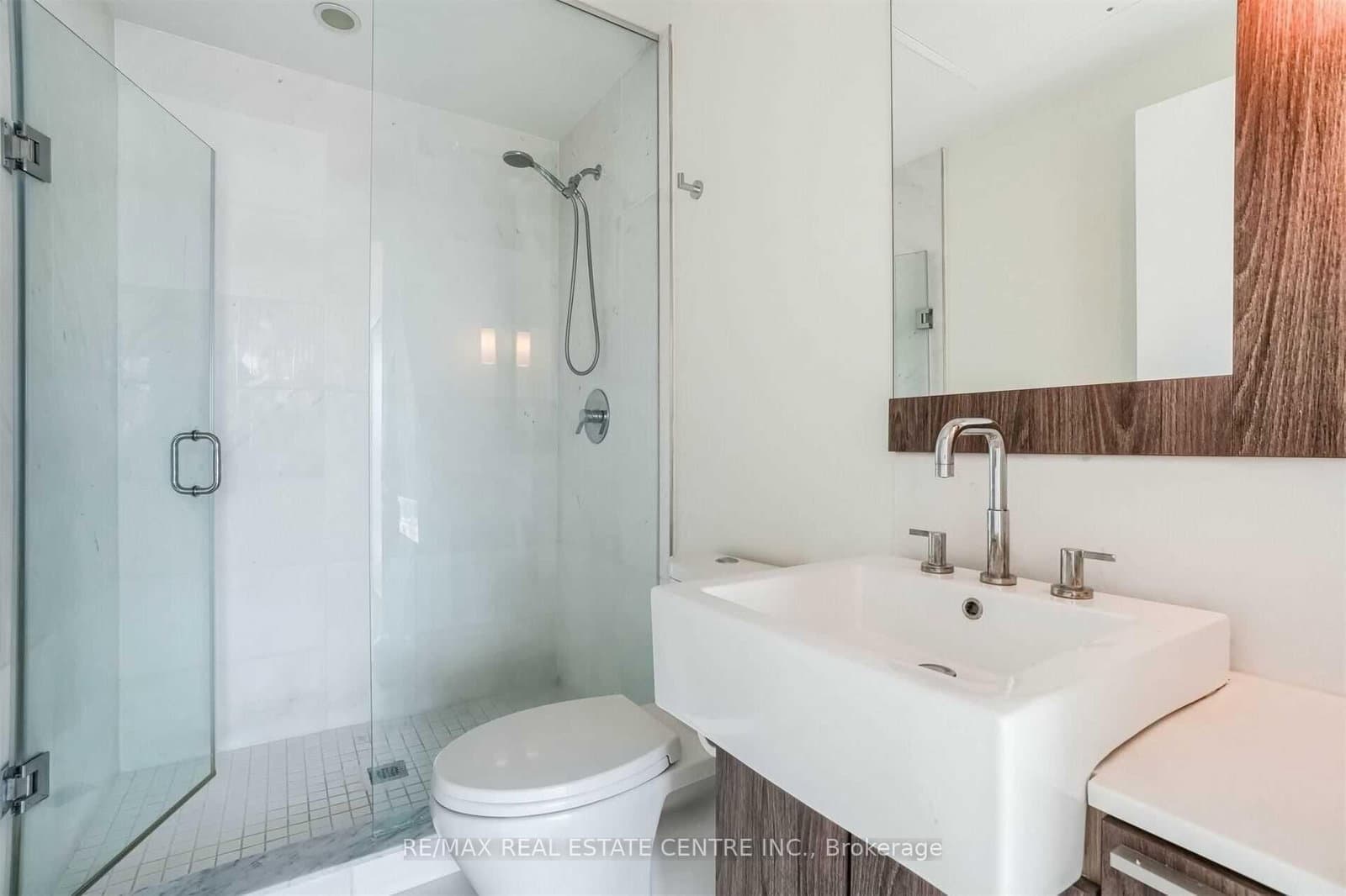 88 Blue Jays Way, Unit 2508 thumbnail 10