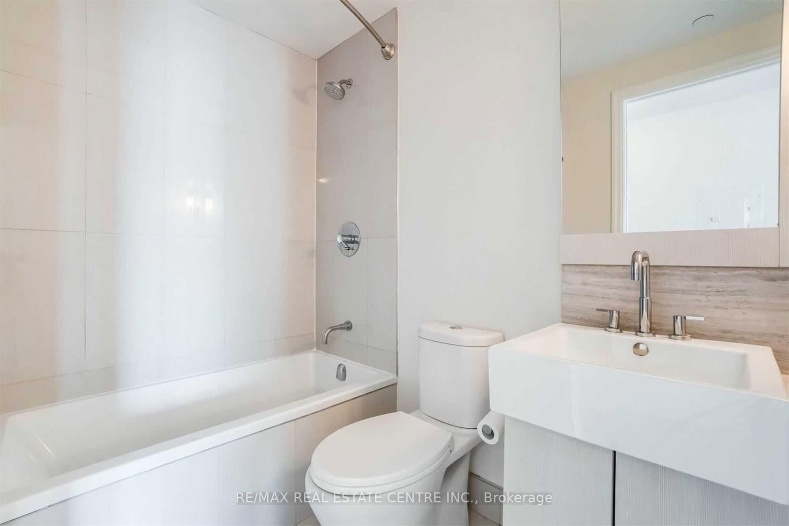 88 Blue Jays Way, Unit 2508 thumbnail 15