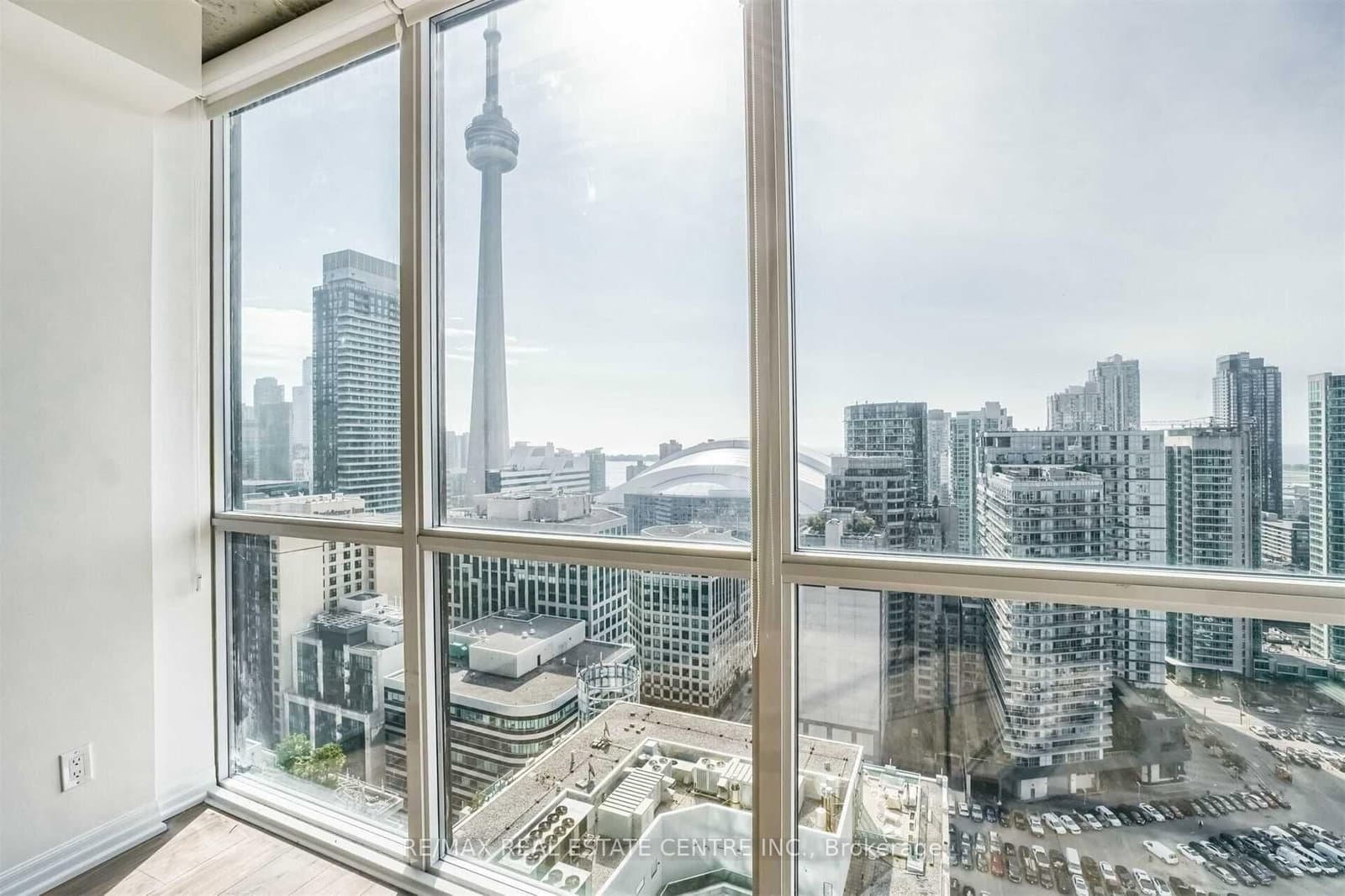 88 Blue Jays Way, Unit 2508 thumbnail 20