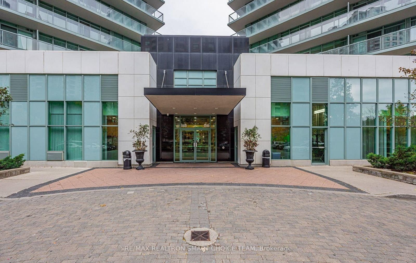 5500 Yonge Street, Unit 1107 thumbnail 2
