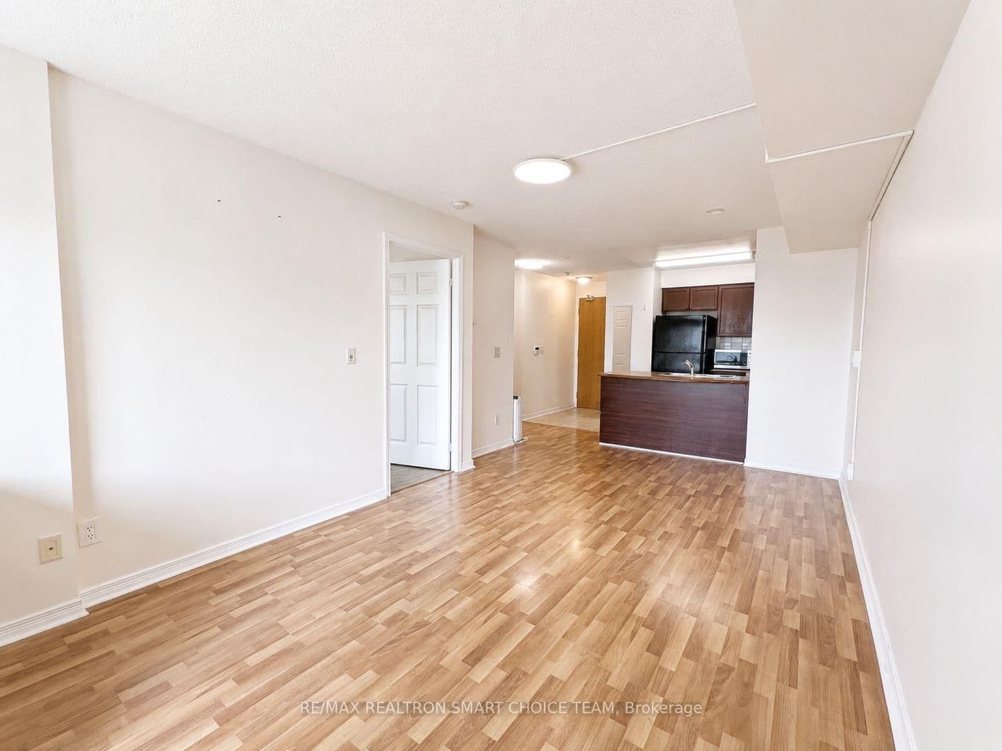 5500 Yonge Street, Unit 1107 thumbnail 6