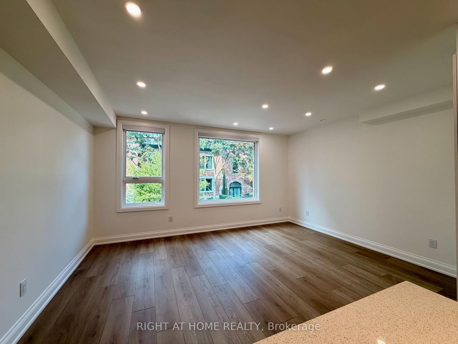 57 Hepbourne Street, Unit 2 thumbnail 4