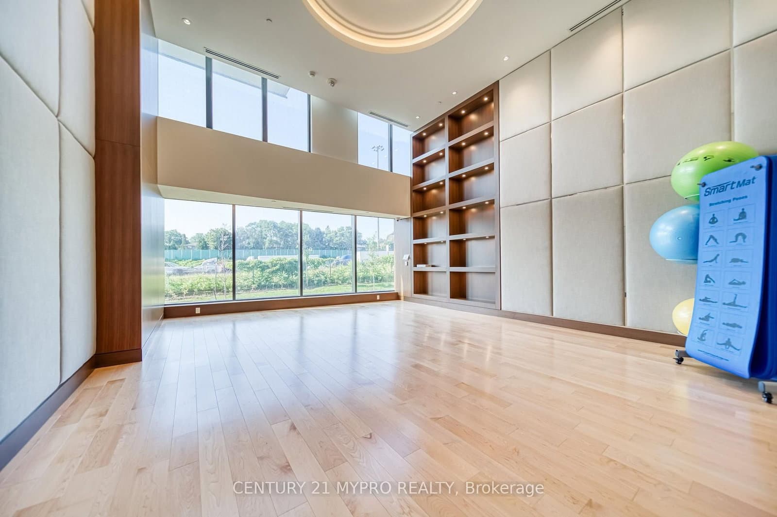 95 Mcmahon Drive, Unit 506 thumbnail 15