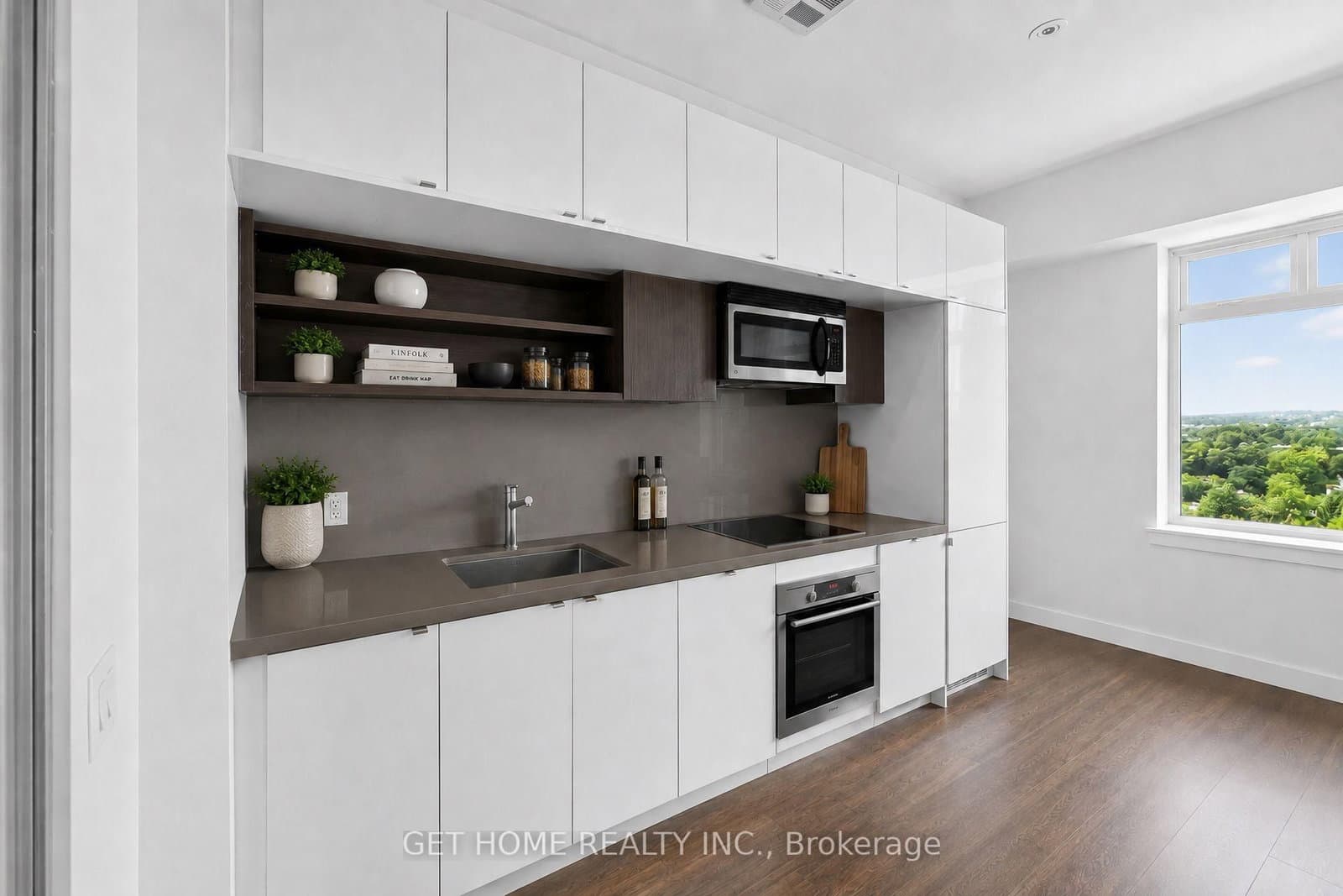 111 St Clair Avenue W, Unit 1203 thumbnail 12