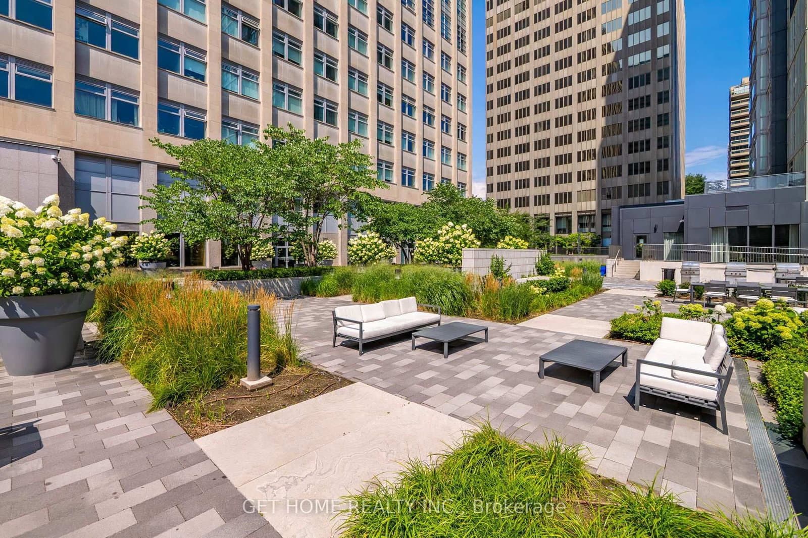 111 St Clair Avenue W, Unit 1203 thumbnail 18