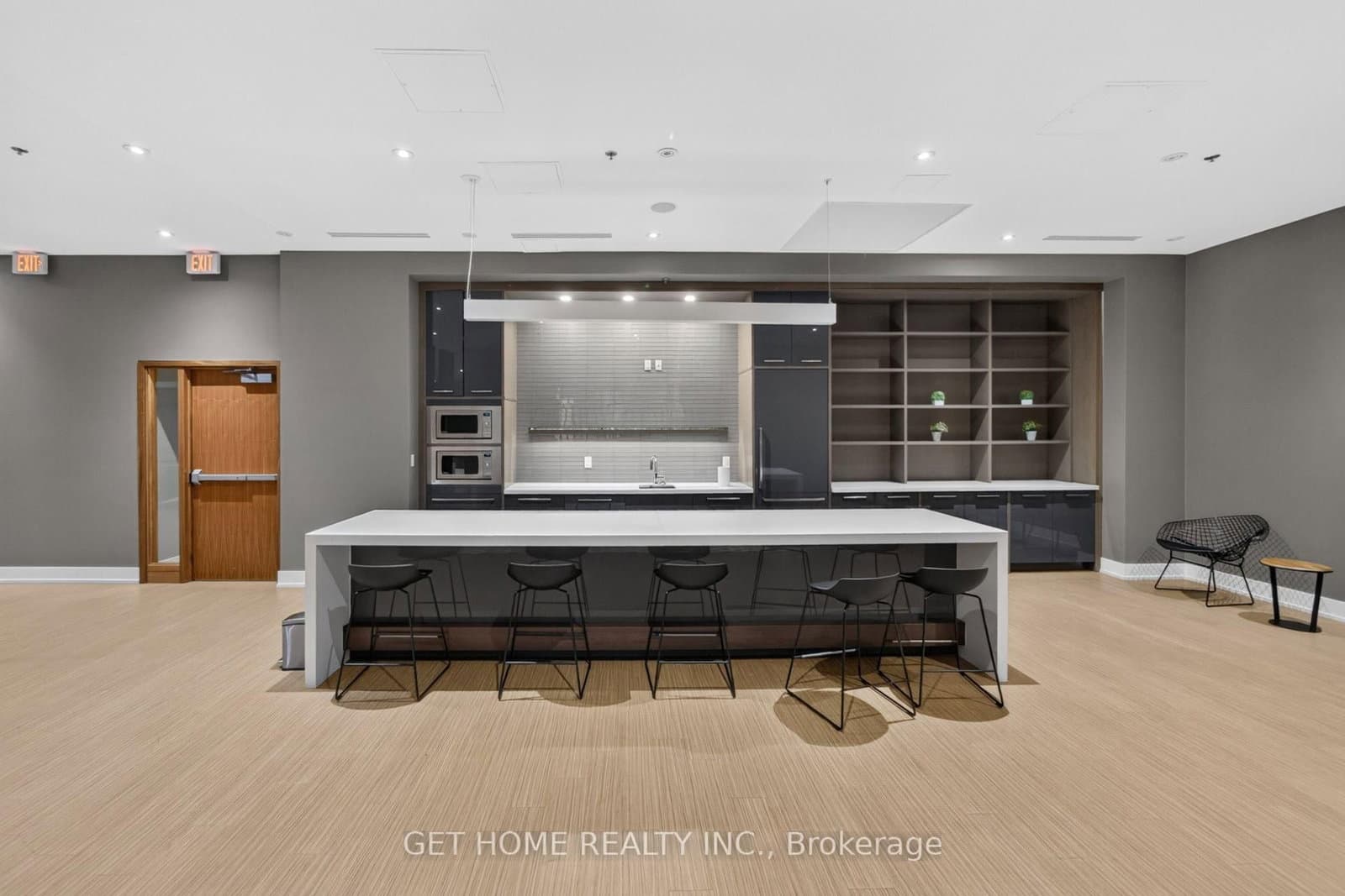 111 St Clair Avenue W, Unit 1203 thumbnail 27