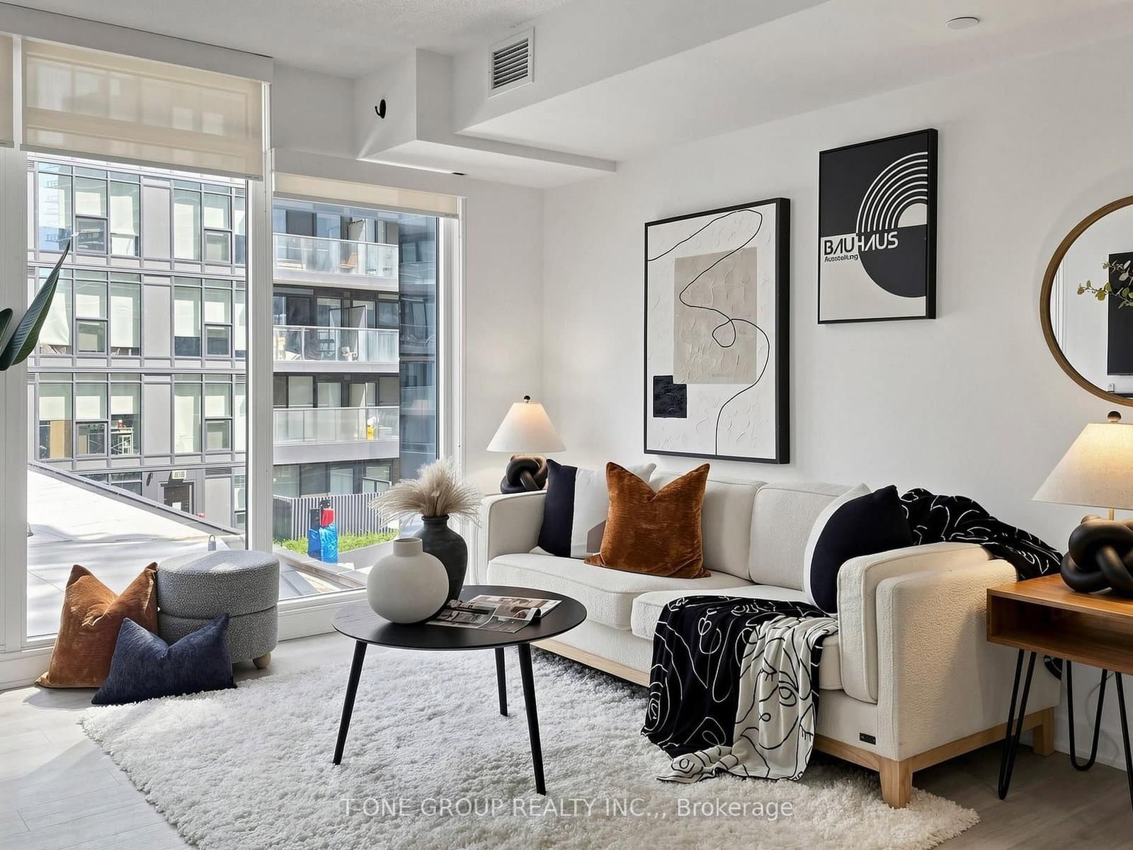 80 Queens Wharf Road, Unit 309 thumbnail 12
