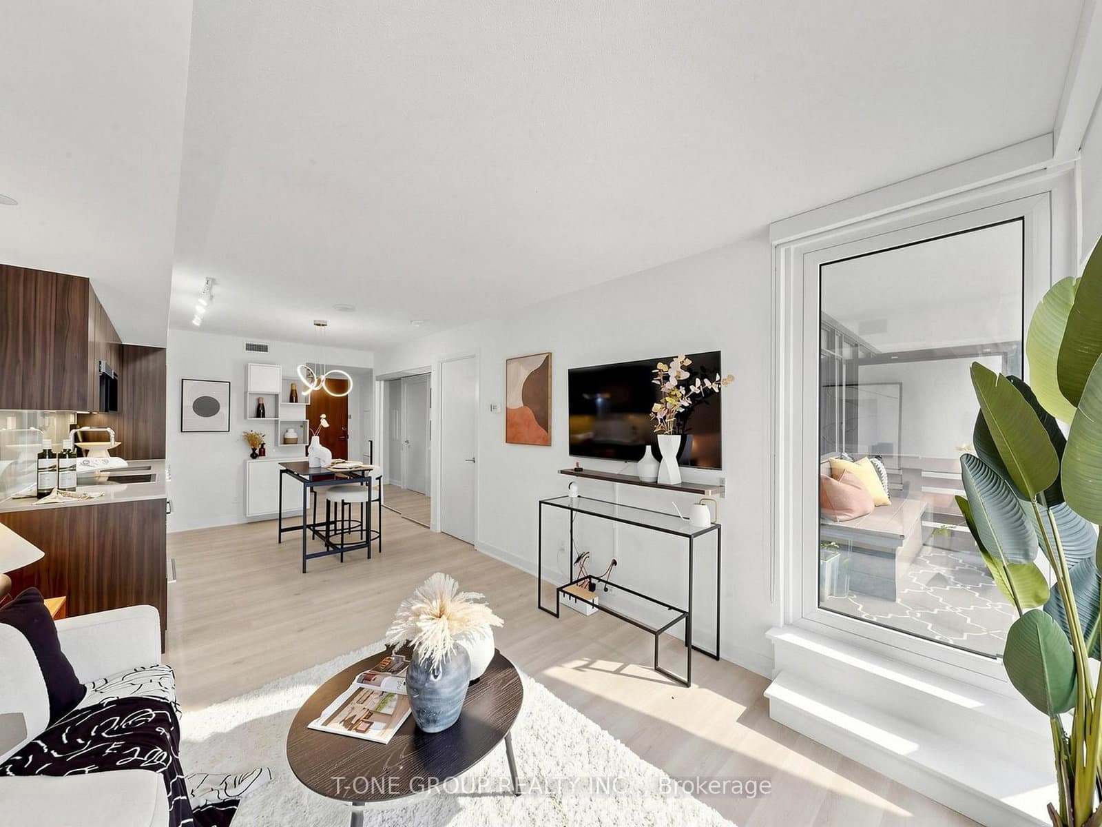 80 Queens Wharf Road, Unit 309 thumbnail 15
