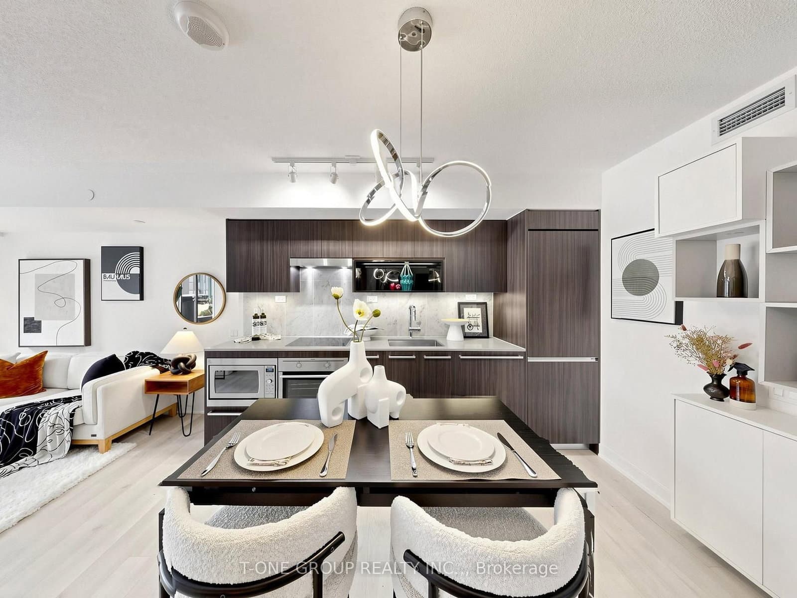80 Queens Wharf Road, Unit 309 thumbnail 17