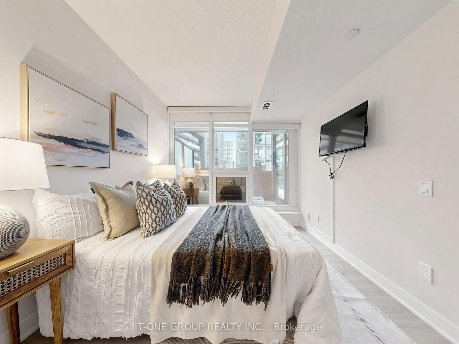 80 Queens Wharf Road, Unit 309 thumbnail 27
