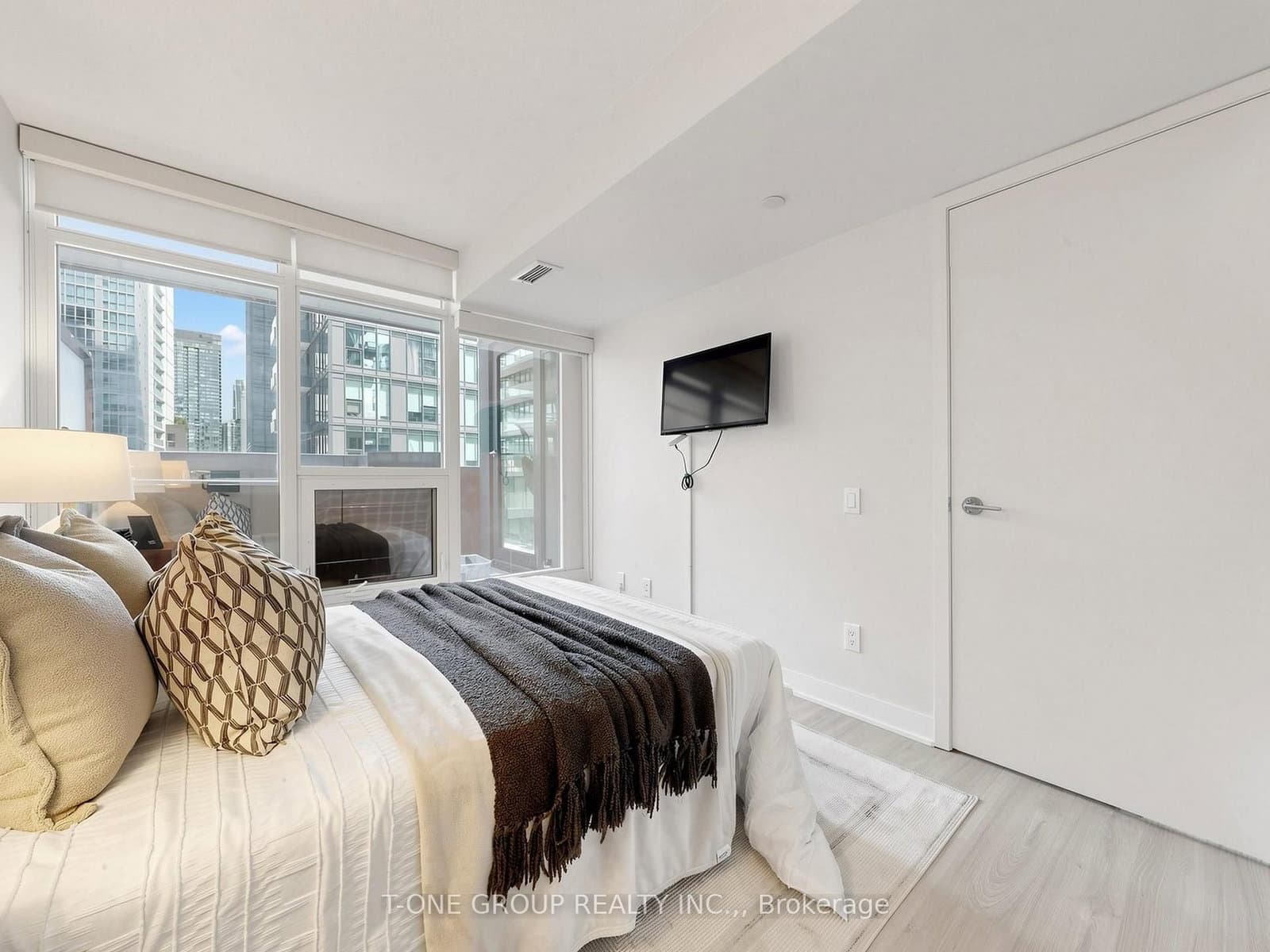 80 Queens Wharf Road, Unit 309 thumbnail 29