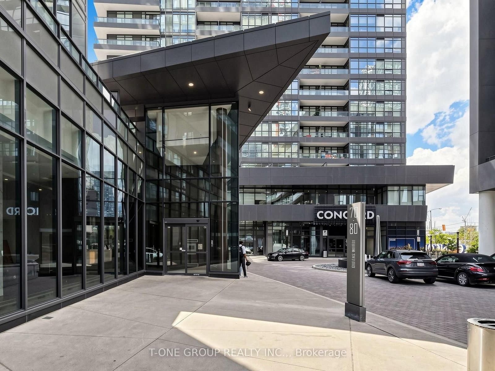 80 Queens Wharf Road, Unit 309 thumbnail 4