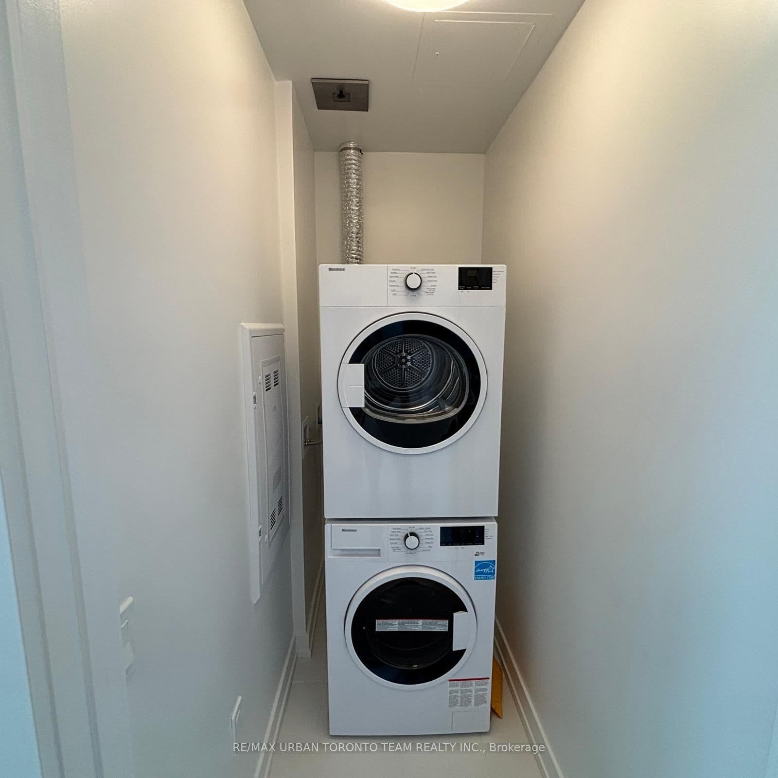 117 Broadway Avenue, Unit 3610 thumbnail 10