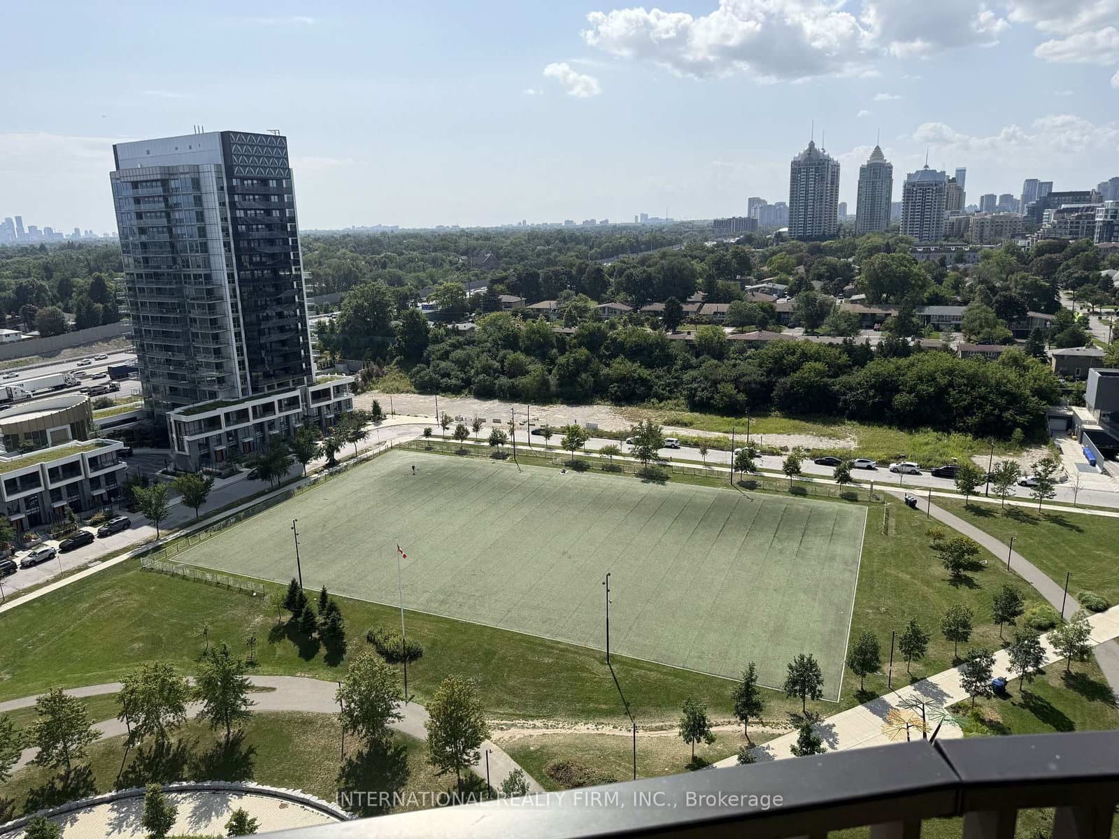 18 Esther Shiner Boulevard, Unit 1802 thumbnail 28