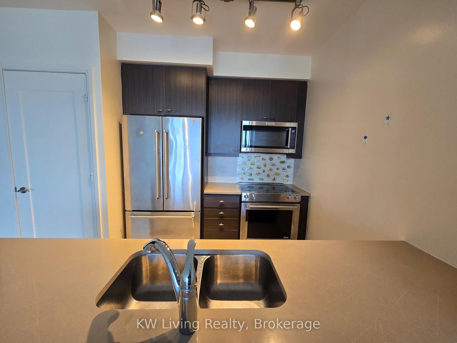 825 Church Street, Unit 2801 thumbnail 7