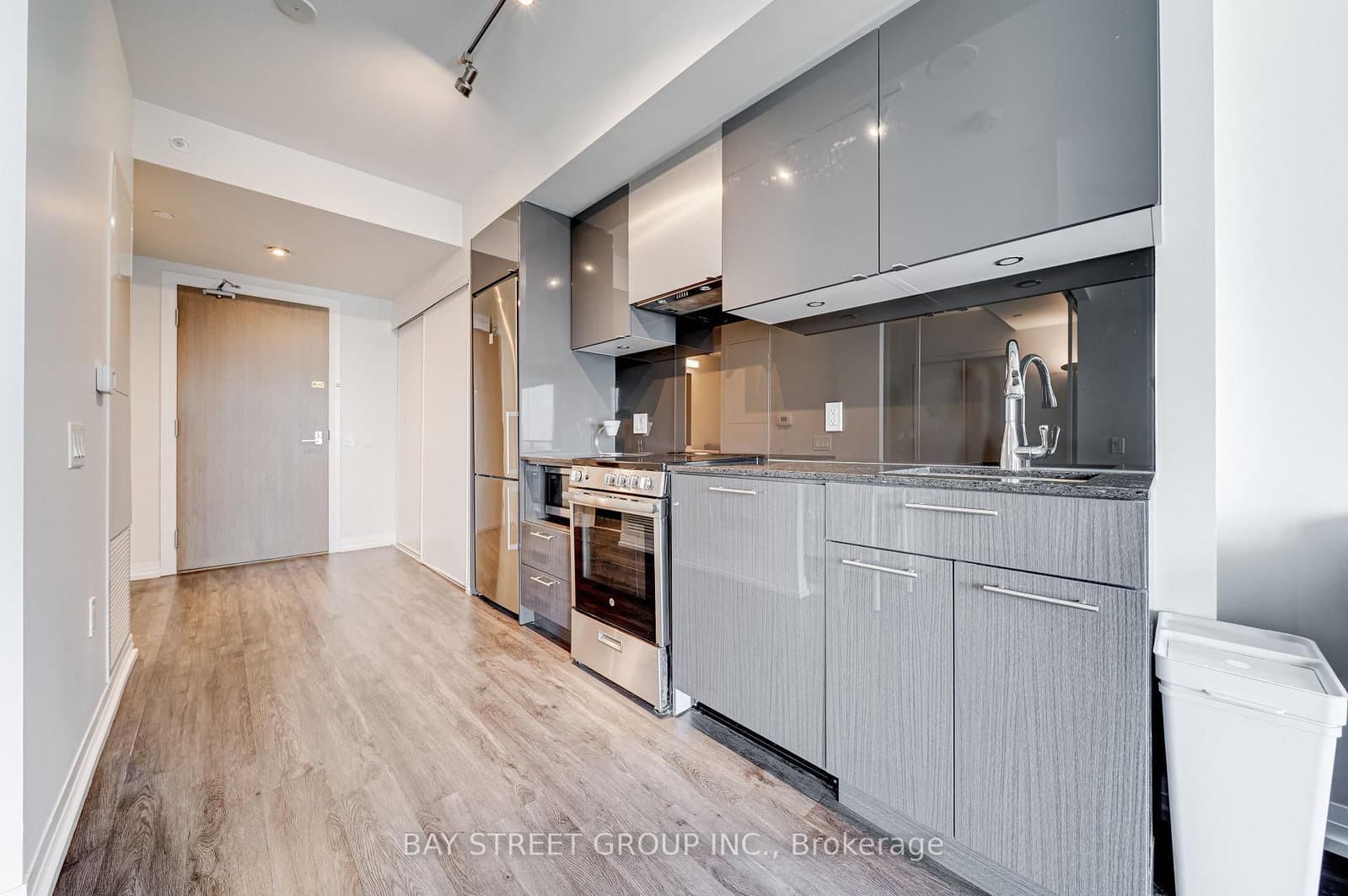 251 Jarvis Street, Unit 3809 thumbnail 7