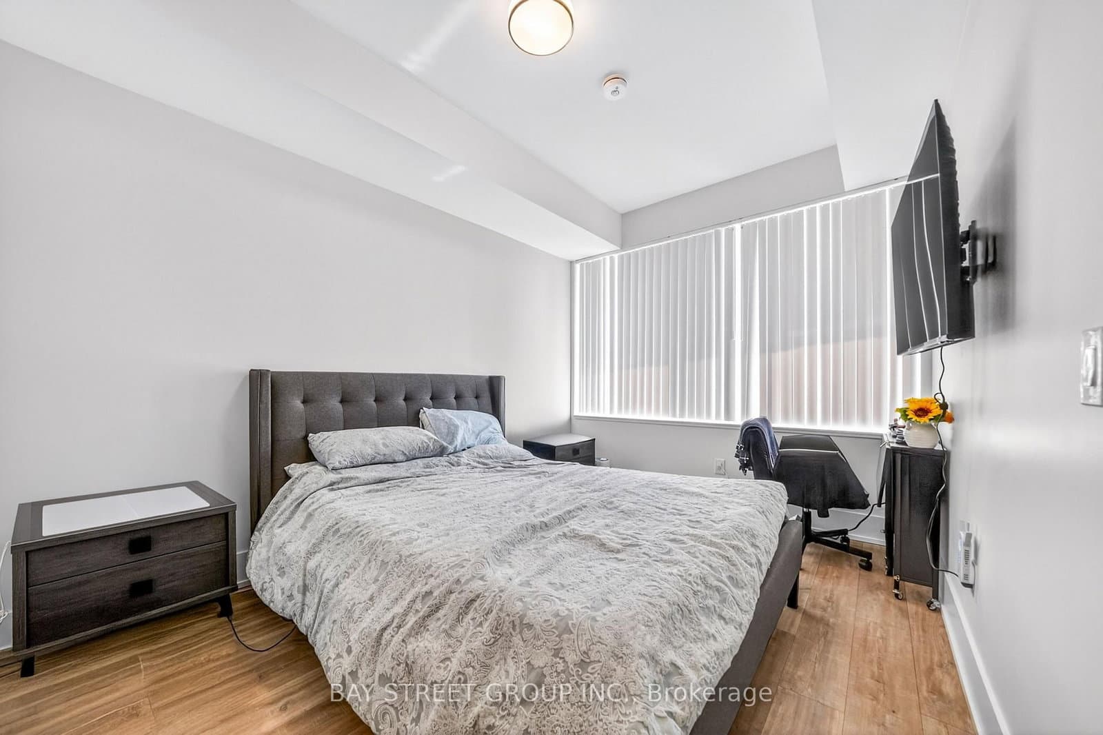 480 Front Street W, Unit 801 thumbnail 24
