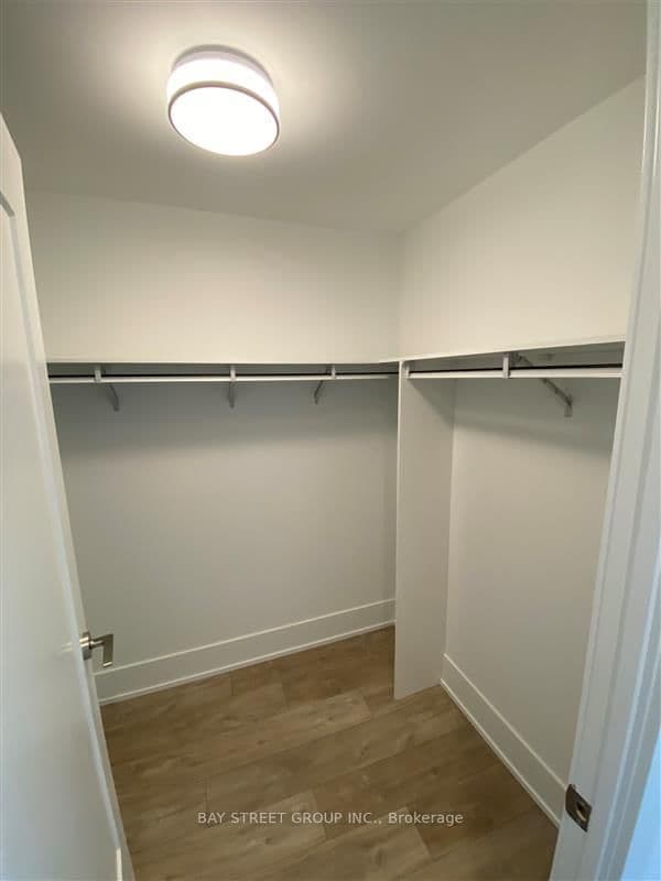 480 Front Street W, Unit 801 thumbnail 27