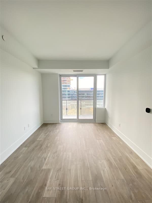 480 Front Street W, Unit 801 thumbnail 31