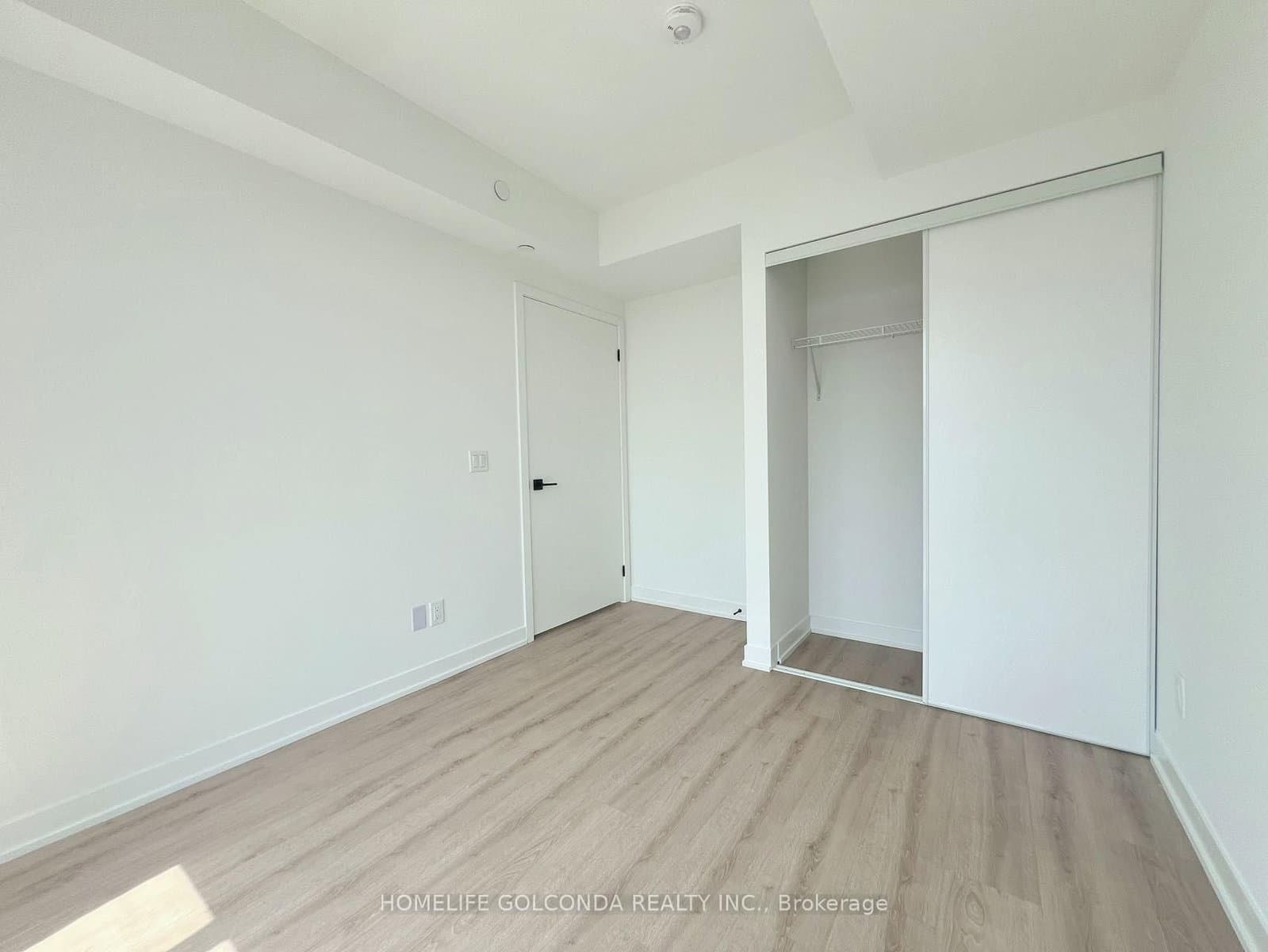 319 Jarvis Street, Unit 4216 thumbnail 8
