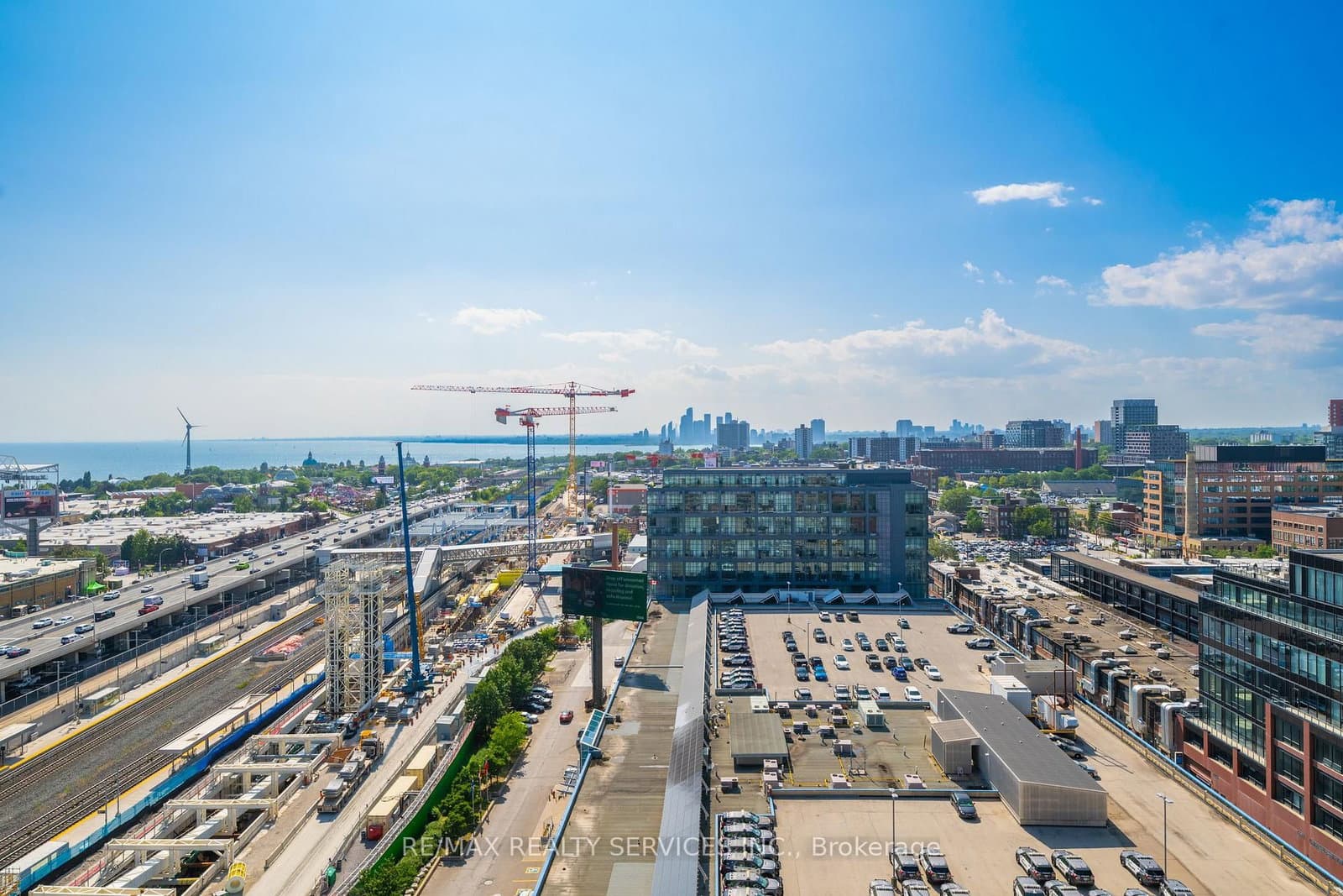 85 East Liberty Street, Unit 1802 thumbnail 27