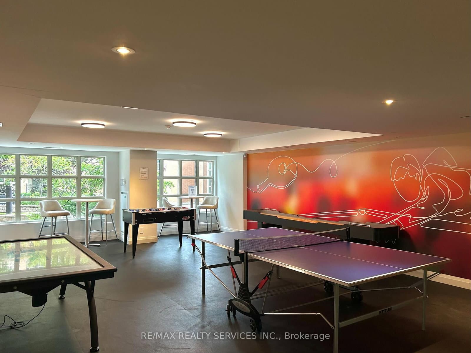 85 East Liberty Street, Unit 1802 thumbnail 41