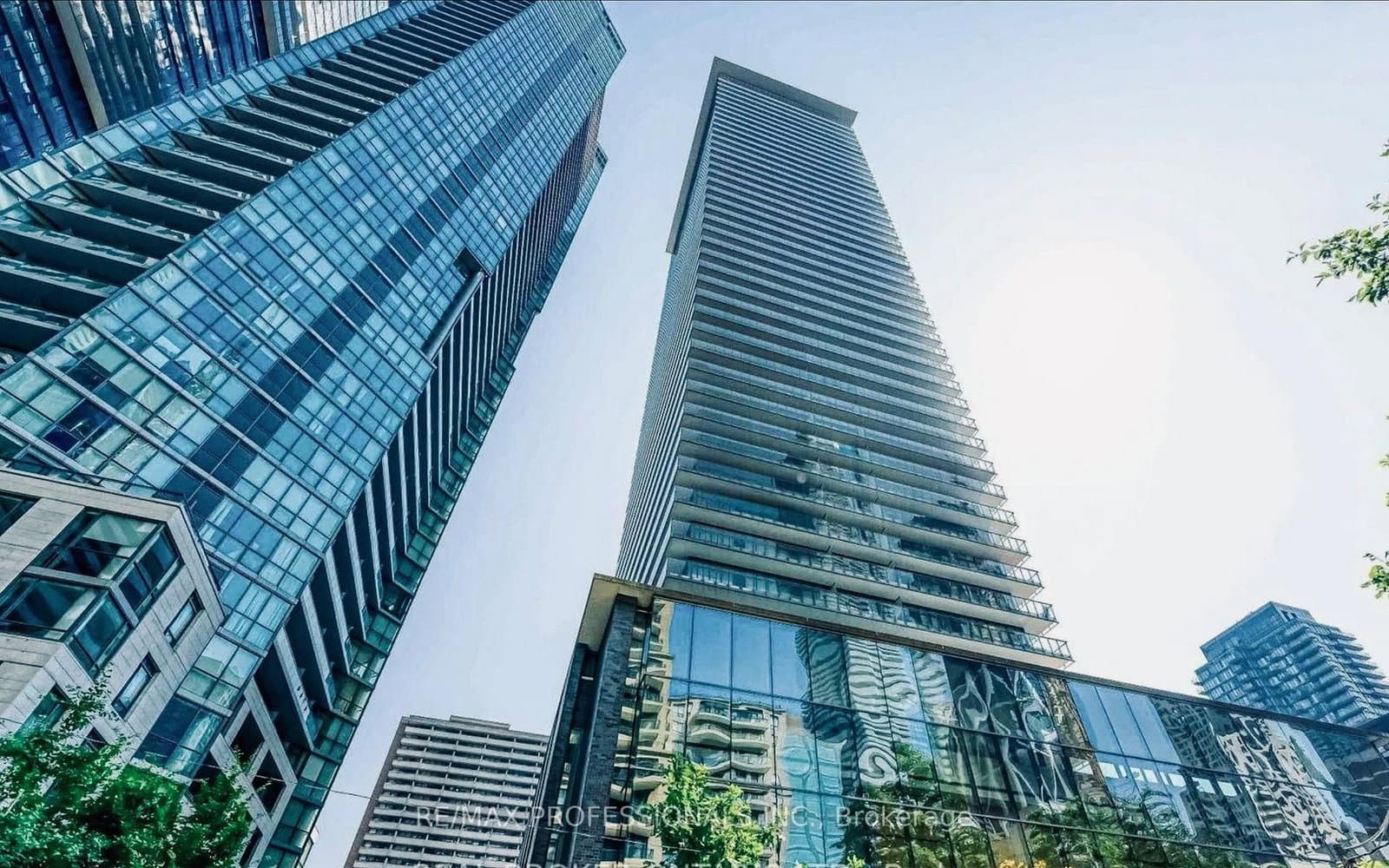33 Charles Street E, Unit 710 - Image 1