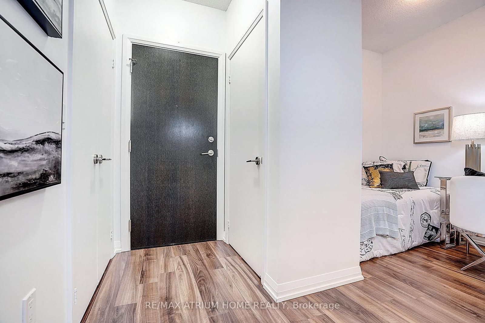 55 Ann O'reilly Road, Unit 810 thumbnail 20