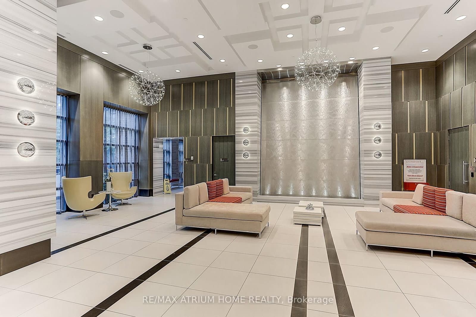 55 Ann O'reilly Road, Unit 810 thumbnail 33