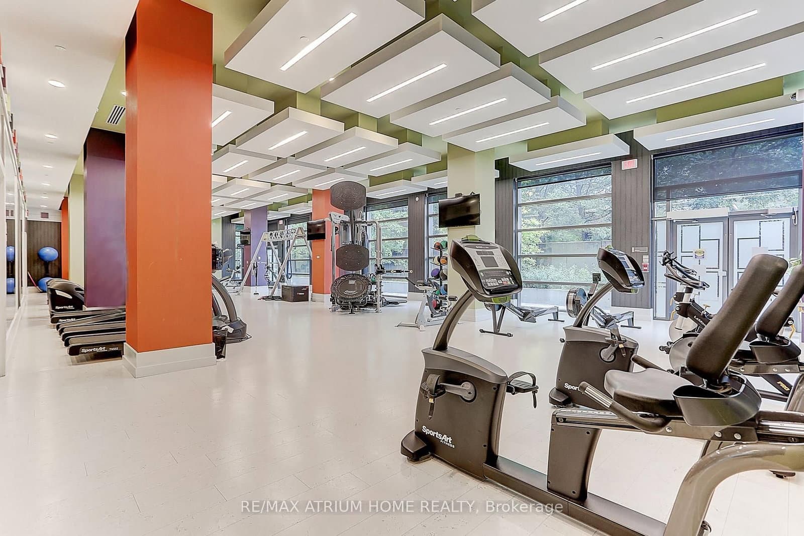 55 Ann O'reilly Road, Unit 810 thumbnail 37