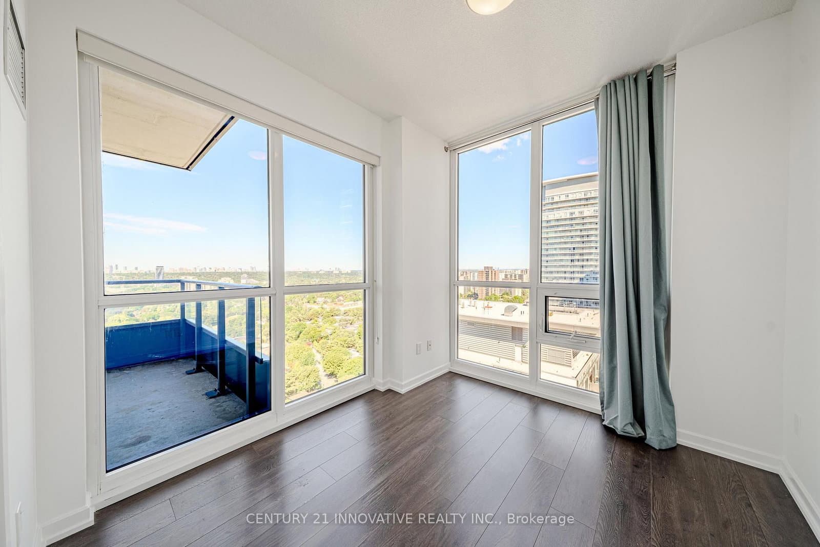 50 Forest Manor Road, Unit 1805 thumbnail 22