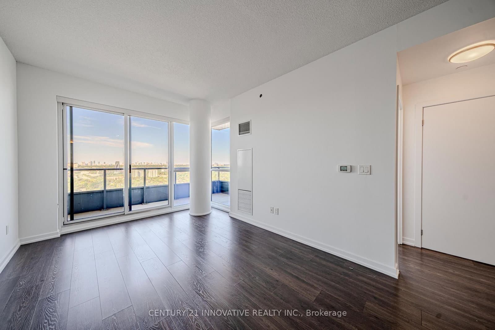 50 Forest Manor Road, Unit 1805 thumbnail 4