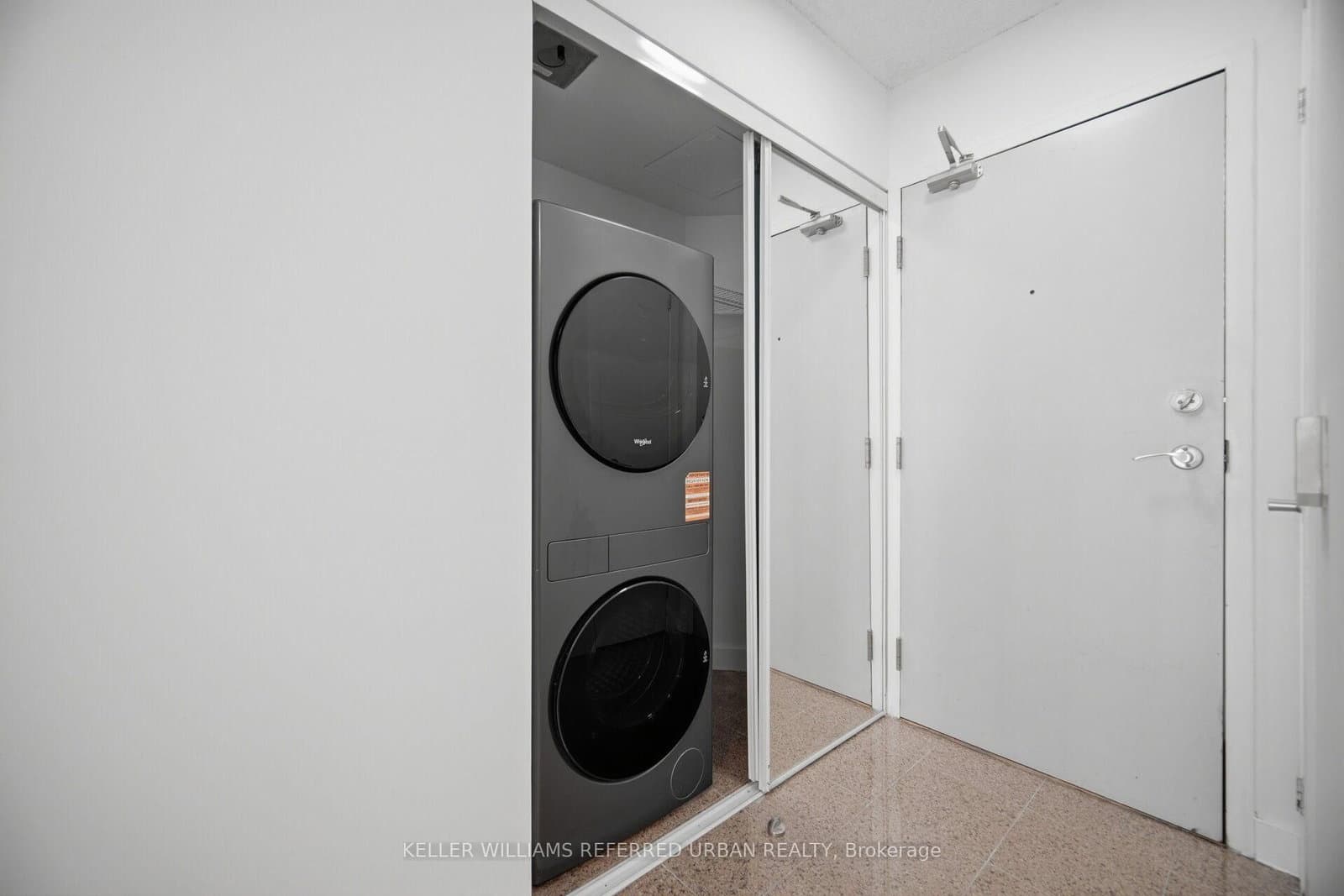 361 Front Street, Unit 1501 thumbnail 13