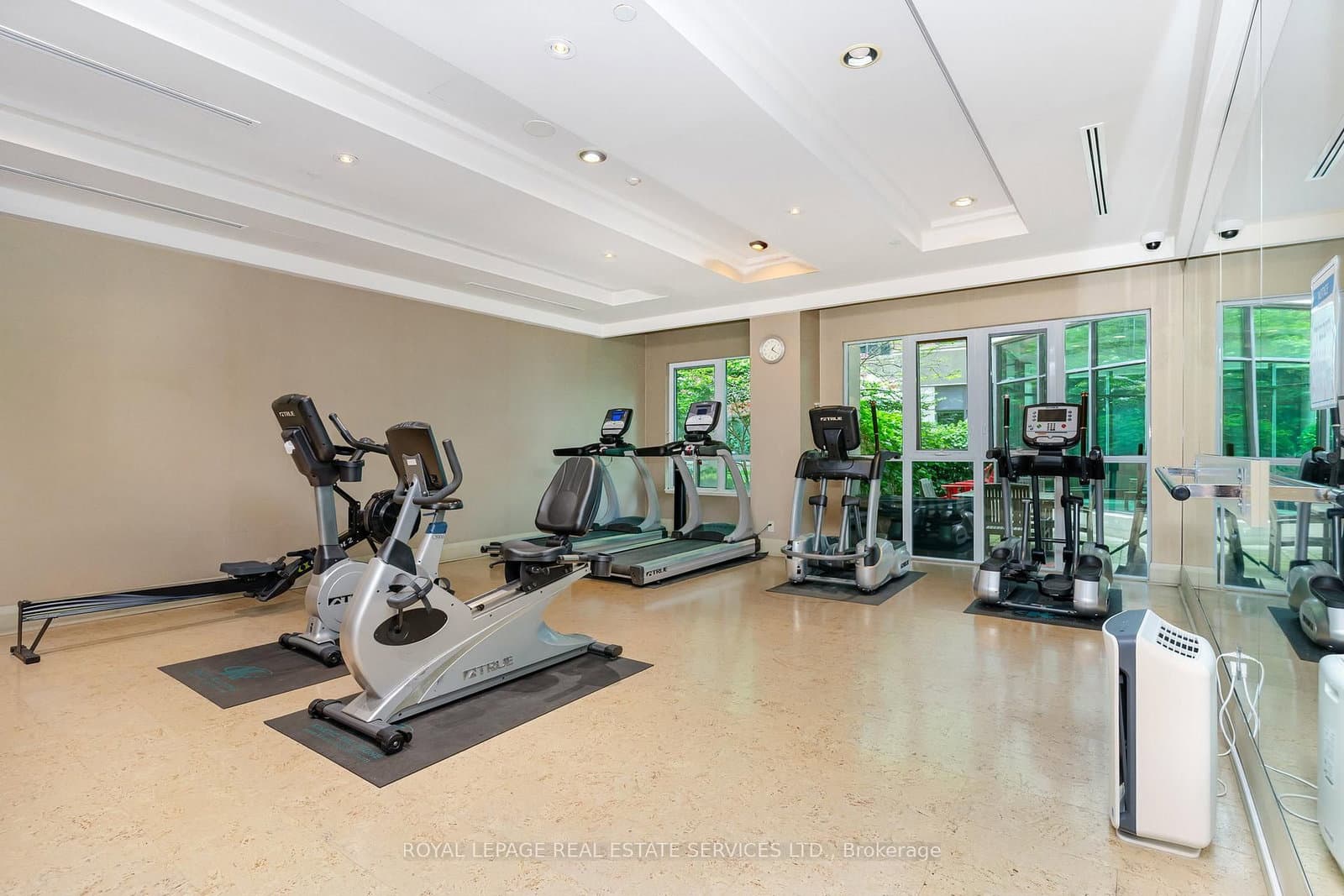 319 Merton Street E, Unit 1216 thumbnail 24